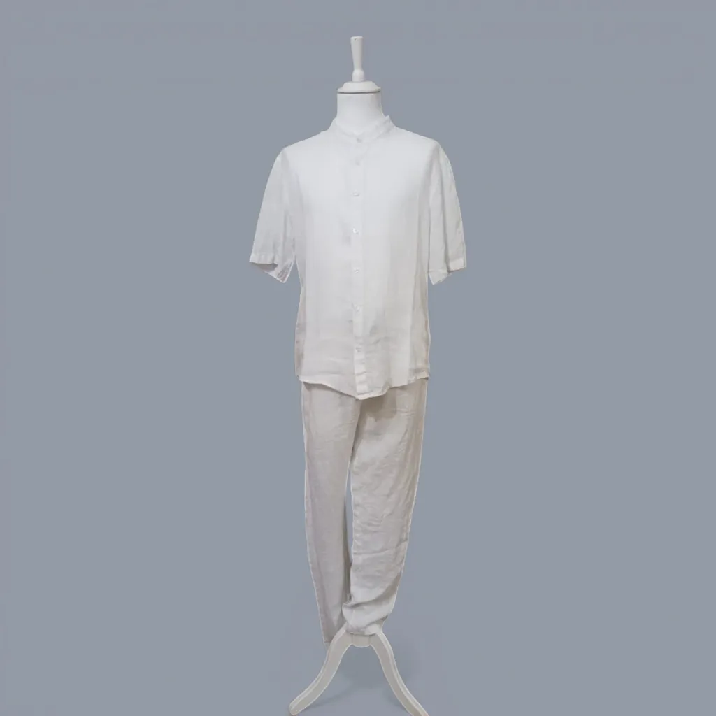 4137A BLANC BUSTE CARRE.webp